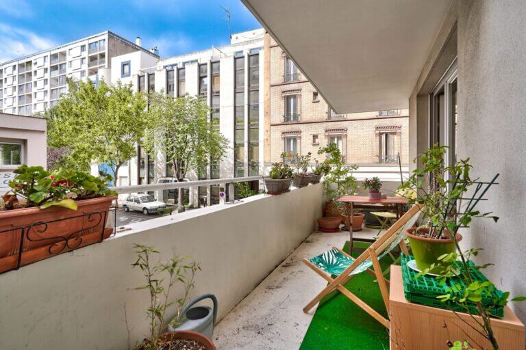 T4 83 m² avec terrasse et balcon